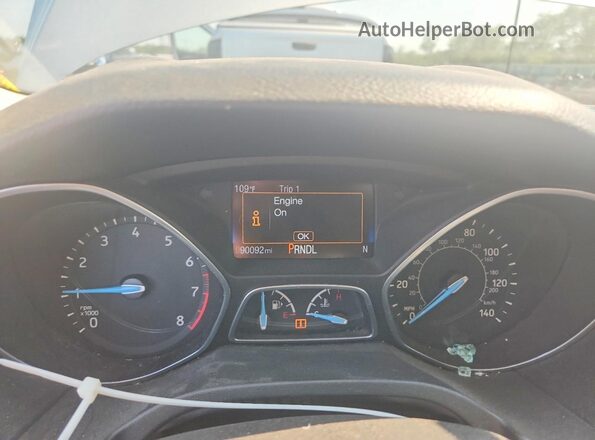 1FADP3F22JL201542 2018 FORD FOCUS Silver Vista del cuadro de instrumentos