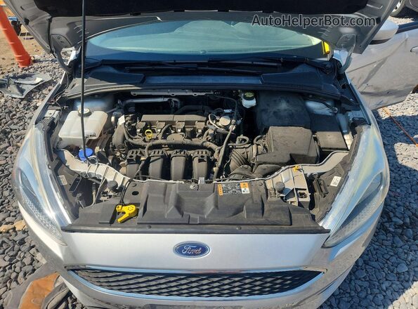 1FADP3F22JL201542 2018 FORD FOCUS Silver Vista interior trasera