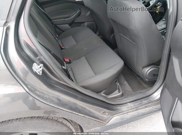 1FADP3F22JL328002 2018 FORD FOCUS Gray VIN კოდის სტიკერის ხედი