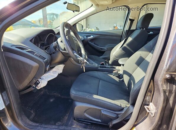 1FADP3F23GL228242 2016 FORD FOCUS Charcoal Front interior view