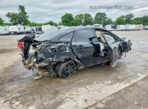 1FADP3F23GL267784 2016 FORD FOCUS Черный Задняя правая четверть