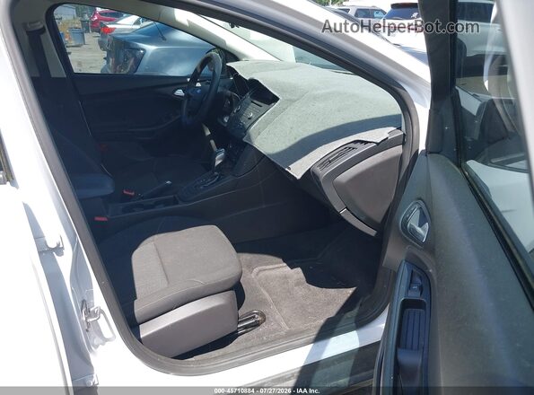 1FADP3F23GL294063 2016 FORD FOCUS White Front interior view