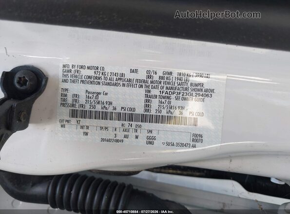 1FADP3F23GL294063 2016 FORD FOCUS White Engine compartment view