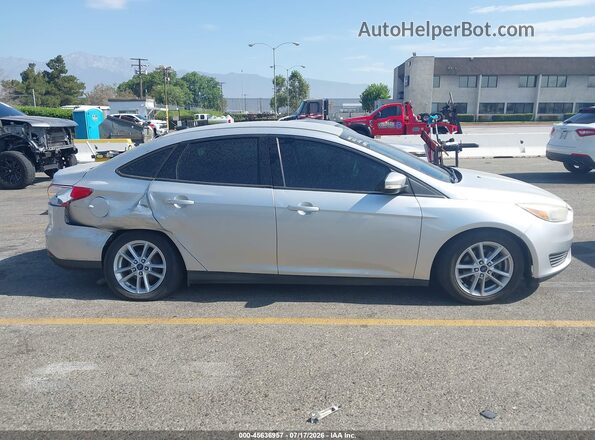 1FADP3F23GL320001 2016 FORD FOCUS Silver Widok wnętrza z tyłu