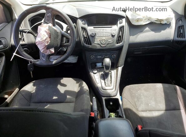 1FADP3F23HL254261 2017 FORD FOCUS White წინა პანელის ხედი