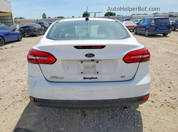 1FADP3F23HL254261 2017 FORD FOCUS White უკანა ხედი