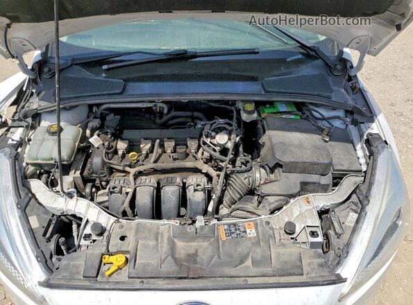 1FADP3F23HL254261 2017 FORD FOCUS White უკანა სალონის ხედი