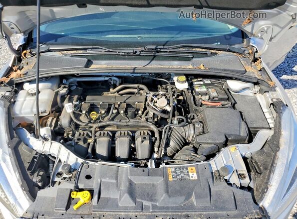 1FADP3F23HL330237 2017 FORD FOCUS Silver უკანა სალონის ხედი