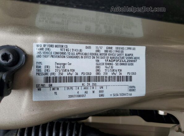 1FADP3F23JL209097 2018 FORD FOCUS Gold Vista del compartimento del motor