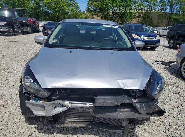 1FADP3F23JL283734 2018 FORD FOCUS Silver Front view