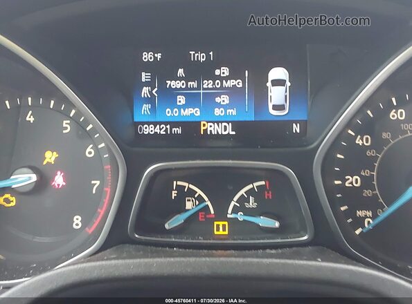 1FADP3F23JL308681 2018 FORD FOCUS Silver Vista de los asientos traseros