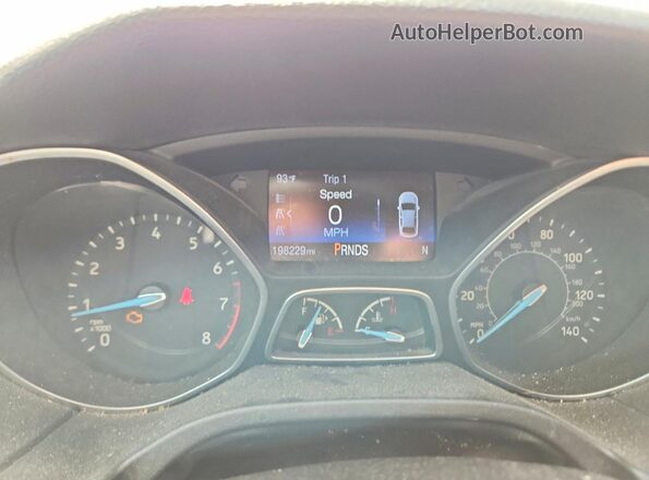 1FADP3F24GL220165 2016 FORD FOCUS Black ხელსაწყოთა პანელის ხედი
