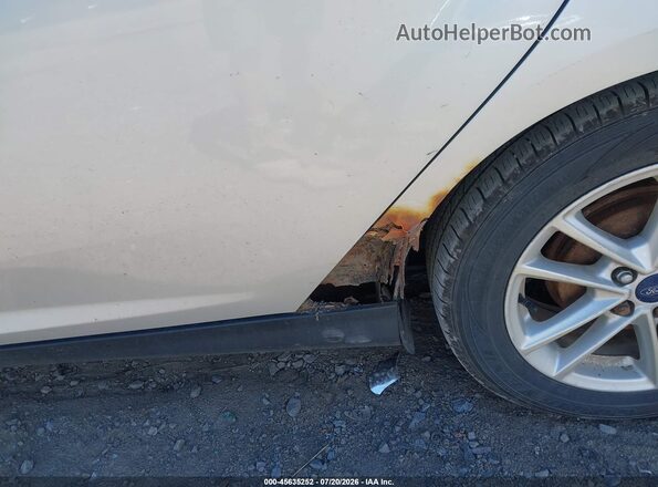 1FADP3F24GL279149 2016 FORD FOCUS Silver წინა ხედი