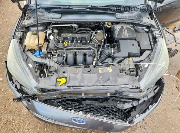 1FADP3F24GL286022 2016 FORD FOCUS Gray Rear interior view