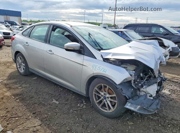 1FADP3F24HL225772 2017 FORD FOCUS Серебряный Передняя правая четверть