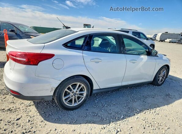 1FADP3F24HL233130 2017 FORD FOCUS White Rear right