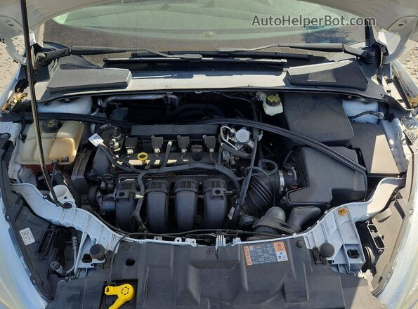 1FADP3F24HL233130 2017 FORD FOCUS White Rear interior view