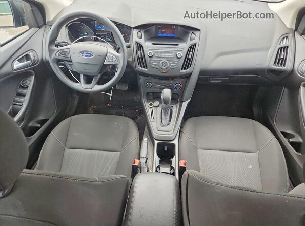 1FADP3F24HL315679 2017 FORD FOCUS Серый Вид панели приборов