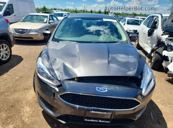 1FADP3F24JL203826 2018 FORD FOCUS Gray Widok z przodu