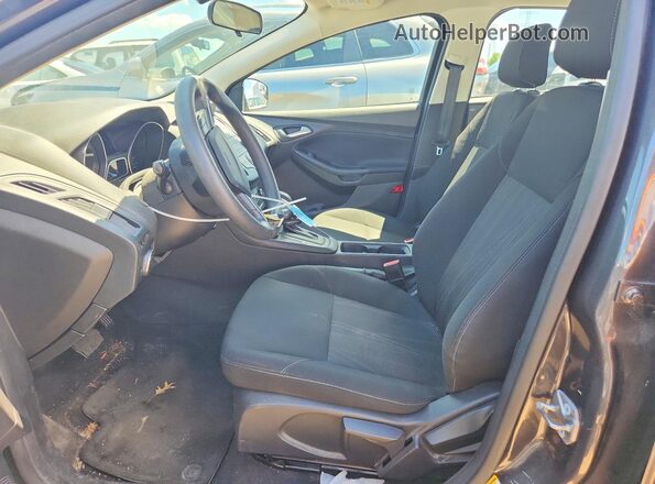 1FADP3F24JL203826 2018 FORD FOCUS Gray Widok wnętrza z przodu