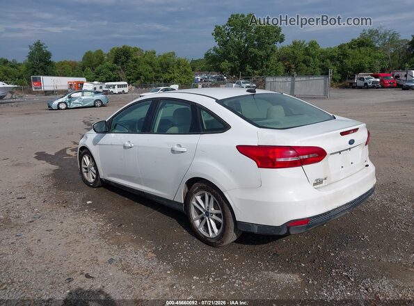 1FADP3F24JL209013 2018 FORD FOCUS Белый Задняя левая четверть