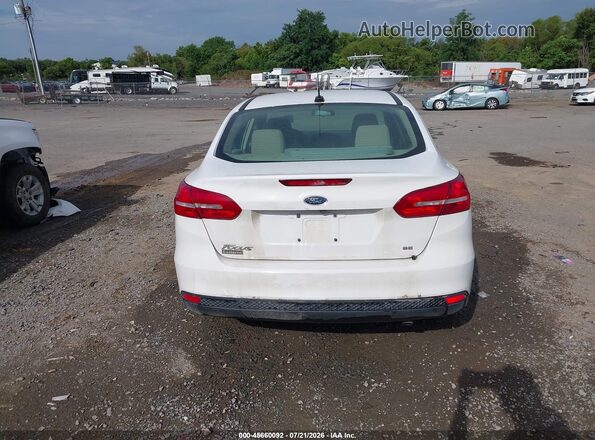 1FADP3F24JL209013 2018 FORD FOCUS Белый 