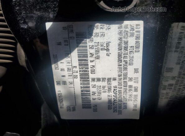 1FADP3F24JL218262 2018 FORD FOCUS Black Engine compartment view