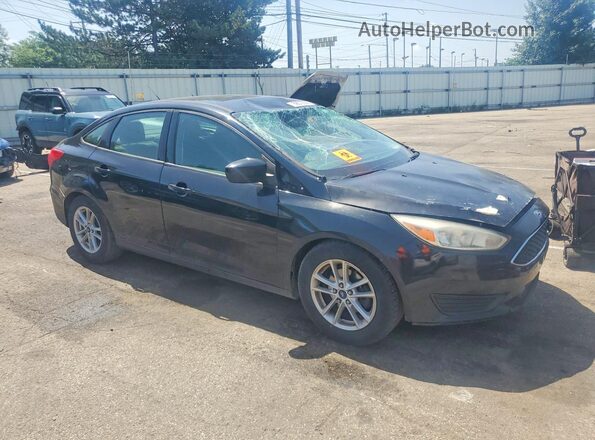 1FADP3F24JL218262 2018 FORD FOCUS Black Front right