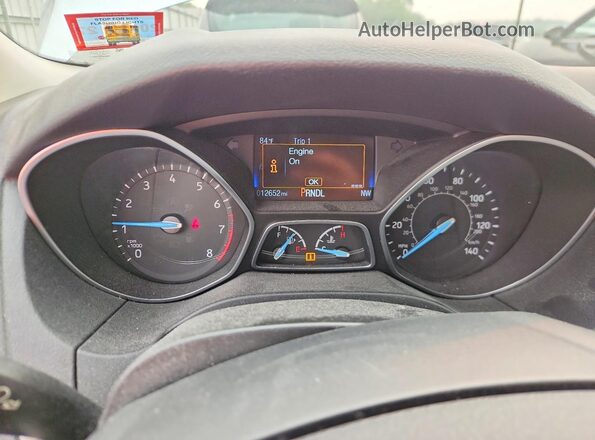 1FADP3F24JL264612 2018 FORD FOCUS Silver Vista del cuadro de instrumentos