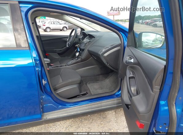 1FADP3F24JL327854 2018 FORD FOCUS Blue Widok wnętrza z przodu