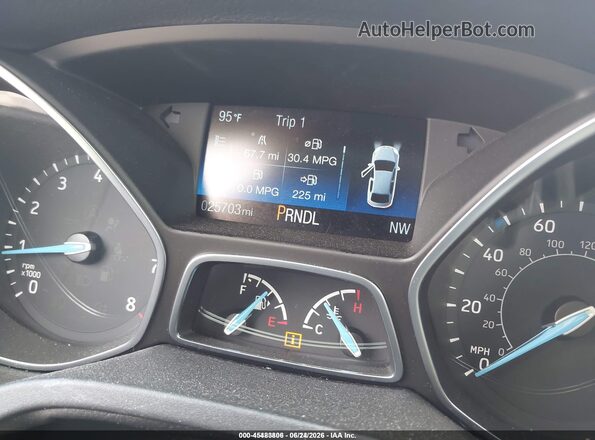 1FADP3F24JL327854 2018 FORD FOCUS Blue Widok tylnych siedzeń