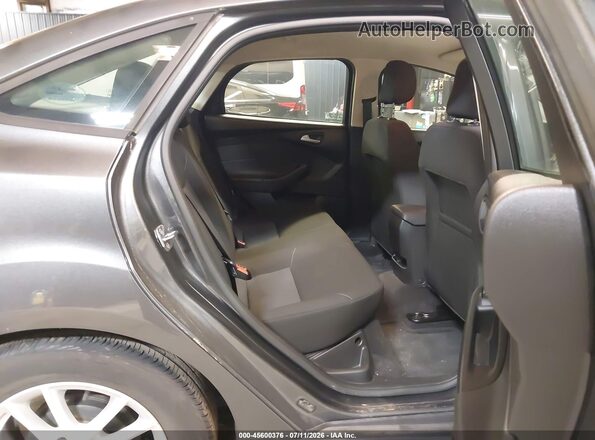 1FADP3F24JL328230 2018 FORD FOCUS Gray Vista de la etiqueta del VIN
