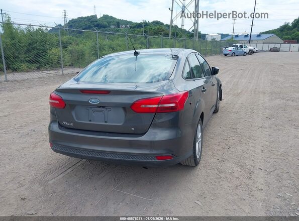 1FADP3F24JL329023 2018 FORD FOCUS Серый Задняя правая четверть