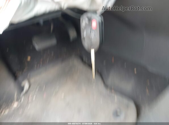 1FADP3F24JL329023 2018 FORD FOCUS Серый Вид панели приборов