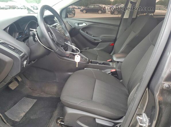 1FADP3F25HL213839 2017 FORD FOCUS Gray Widok wnętrza z przodu