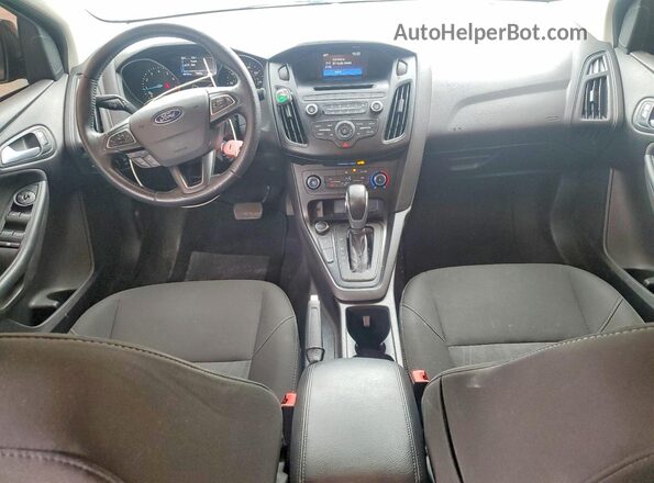 1FADP3F25HL213839 2017 FORD FOCUS Gray Widok deski rozdzielczej