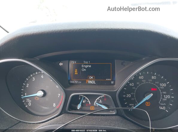 1FADP3F25HL329722 2017 FORD FOCUS Золотой Вид задних сидений