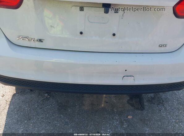1FADP3F25HL336153 2017 FORD FOCUS White Սալոնի հետևի տեսք