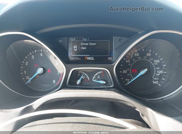 1FADP3F25JL252257 2018 FORD FOCUS Red უკანა სავარძლების ხედი