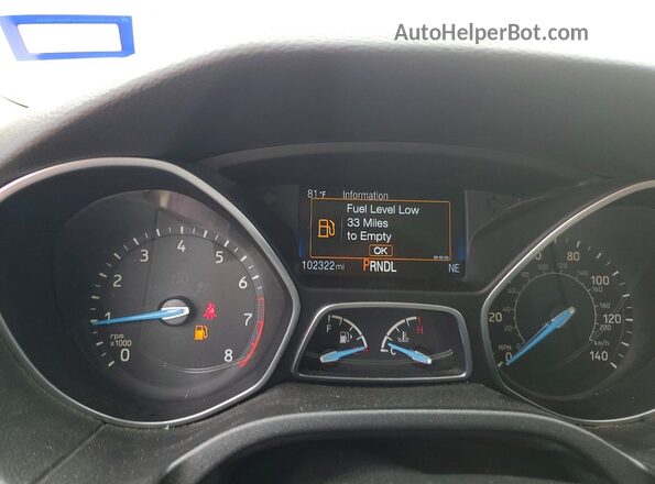 1FADP3F25JL269110 2018 FORD FOCUS Tan Widok zestawu wskaźników