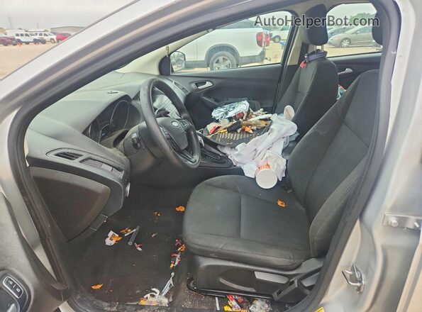 1FADP3F25JL272430 2018 FORD FOCUS Silver Vista interior delantera
