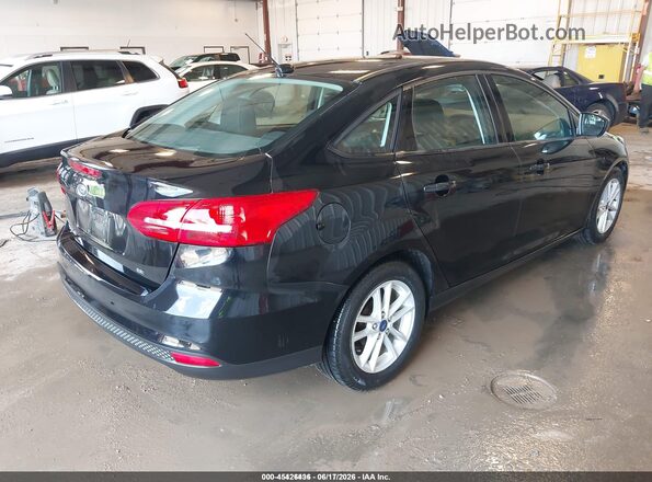 1FADP3F25JL327782 2018 FORD FOCUS Черный Задняя правая четверть