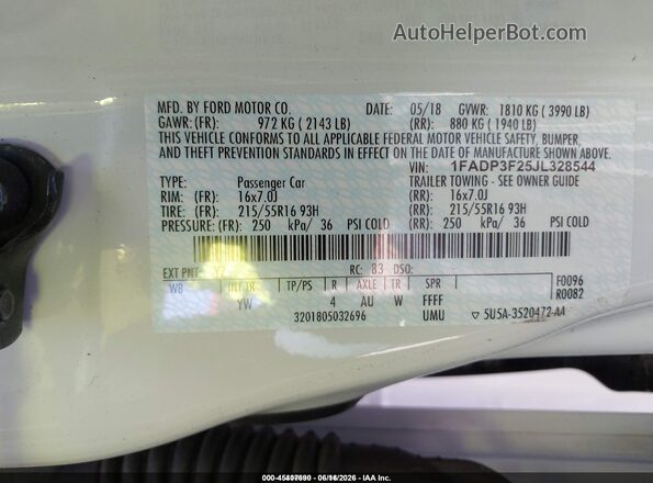 1FADP3F25JL328544 2018 FORD FOCUS White Вид підкапотного простору