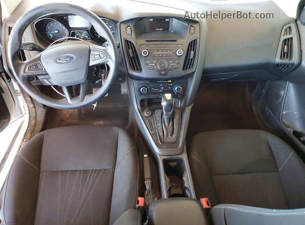 1FADP3F26GL326794 2016 FORD FOCUS White Vista del salpicadero