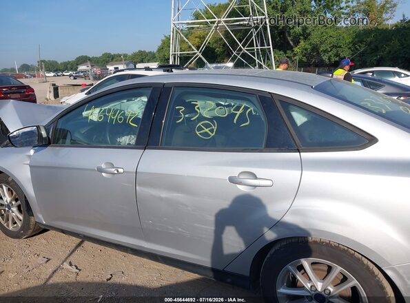 1FADP3F26GL332045 2016 FORD FOCUS Серебряный Вид задней части салона