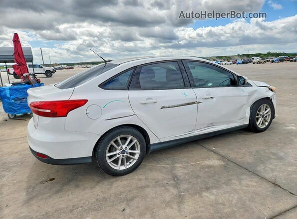 1FADP3F26GL378667 2016 FORD FOCUS White Tył prawy