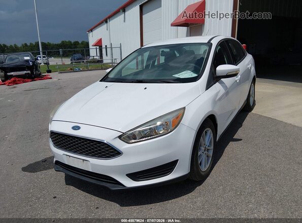 1FADP3F26HL320172 2017 FORD FOCUS White Front view