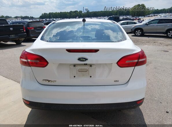 1FADP3F26HL320172 2017 FORD FOCUS White 