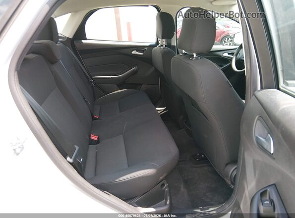 1FADP3F26HL320172 2017 FORD FOCUS White VIN sticker view