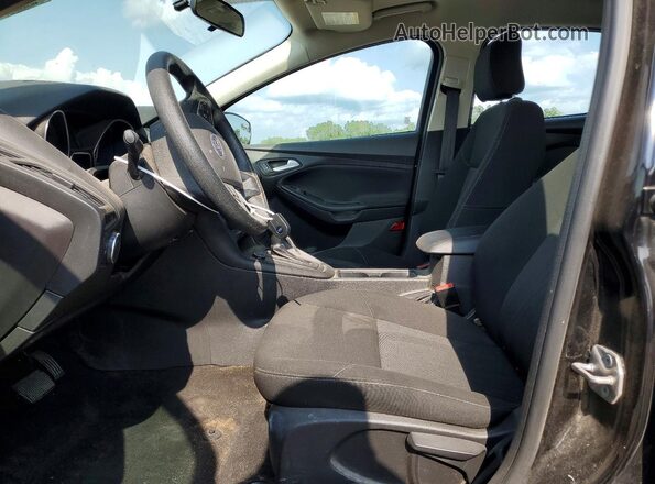 1FADP3F26HL339420 2017 FORD FOCUS Black წინა სალონის ხედი